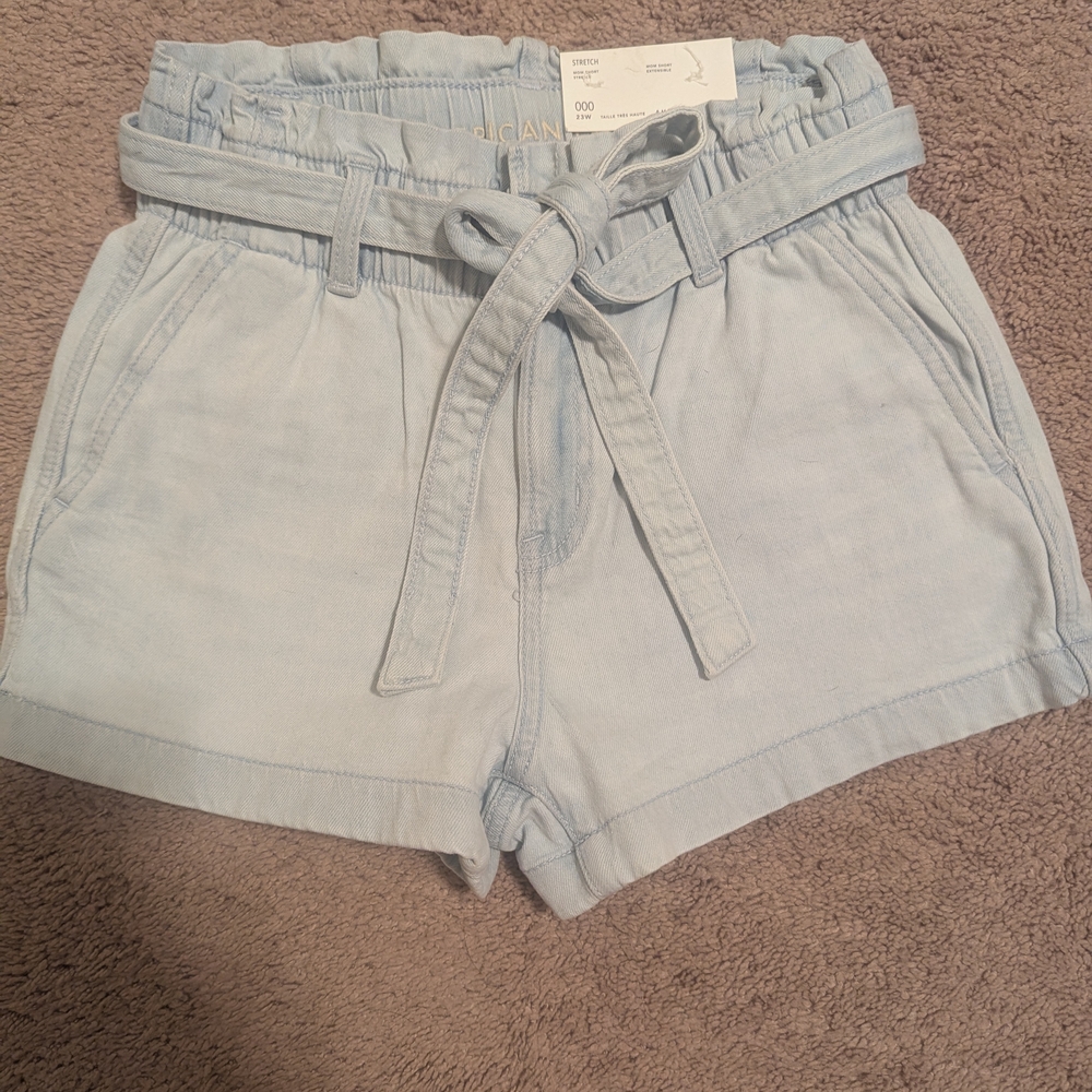 American Eagle High Waist Mom Paperbag Shorts